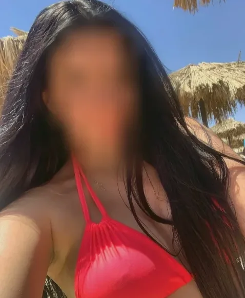 Hannah, 31
