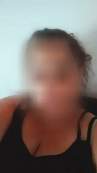 Klara, 33