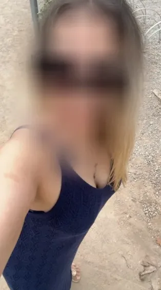 Leonie, 40