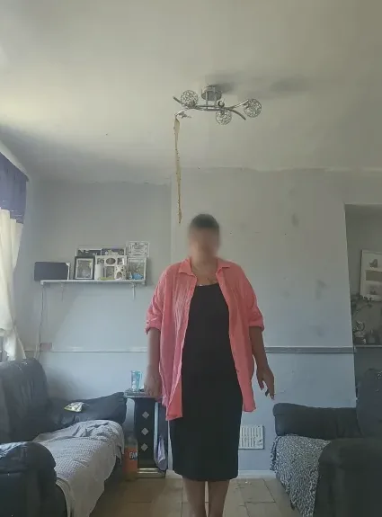 Linda, 35