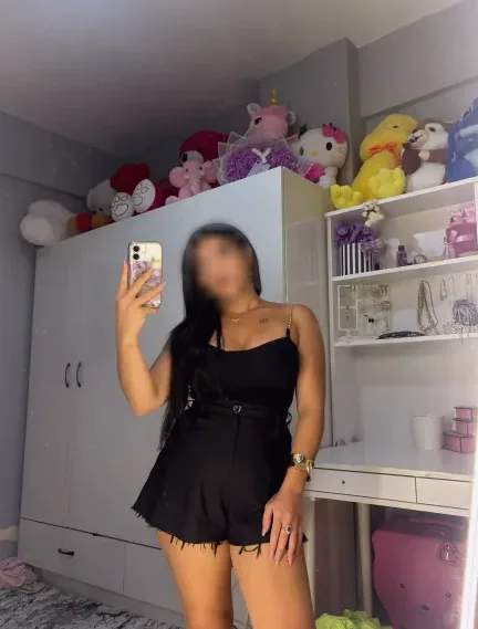 Melike, 27