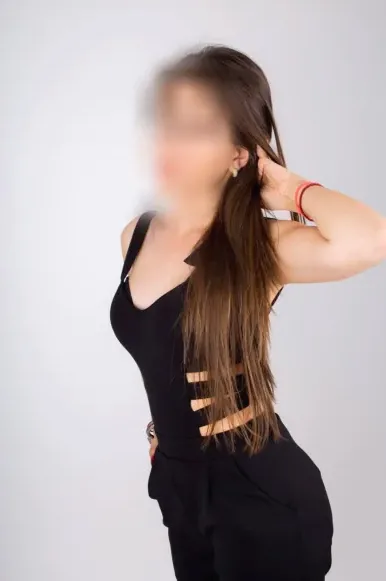 Nisa, 28