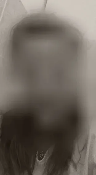 Pauline, 30