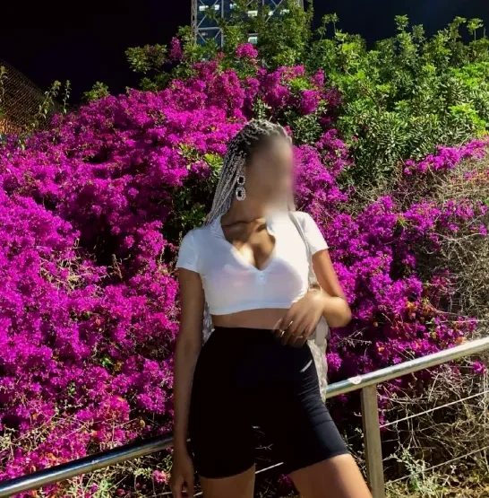 Sophia, 36