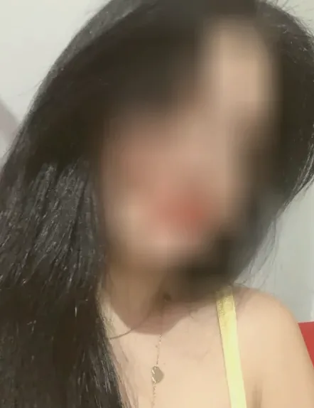 Vivien, 36